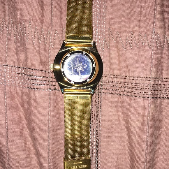 Watch - Picture 2 of 2